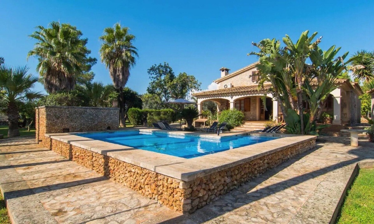 Majorca House | Vacation Home "Tirasset" with Private Pool, 2 Terraces & Wi-Fi
