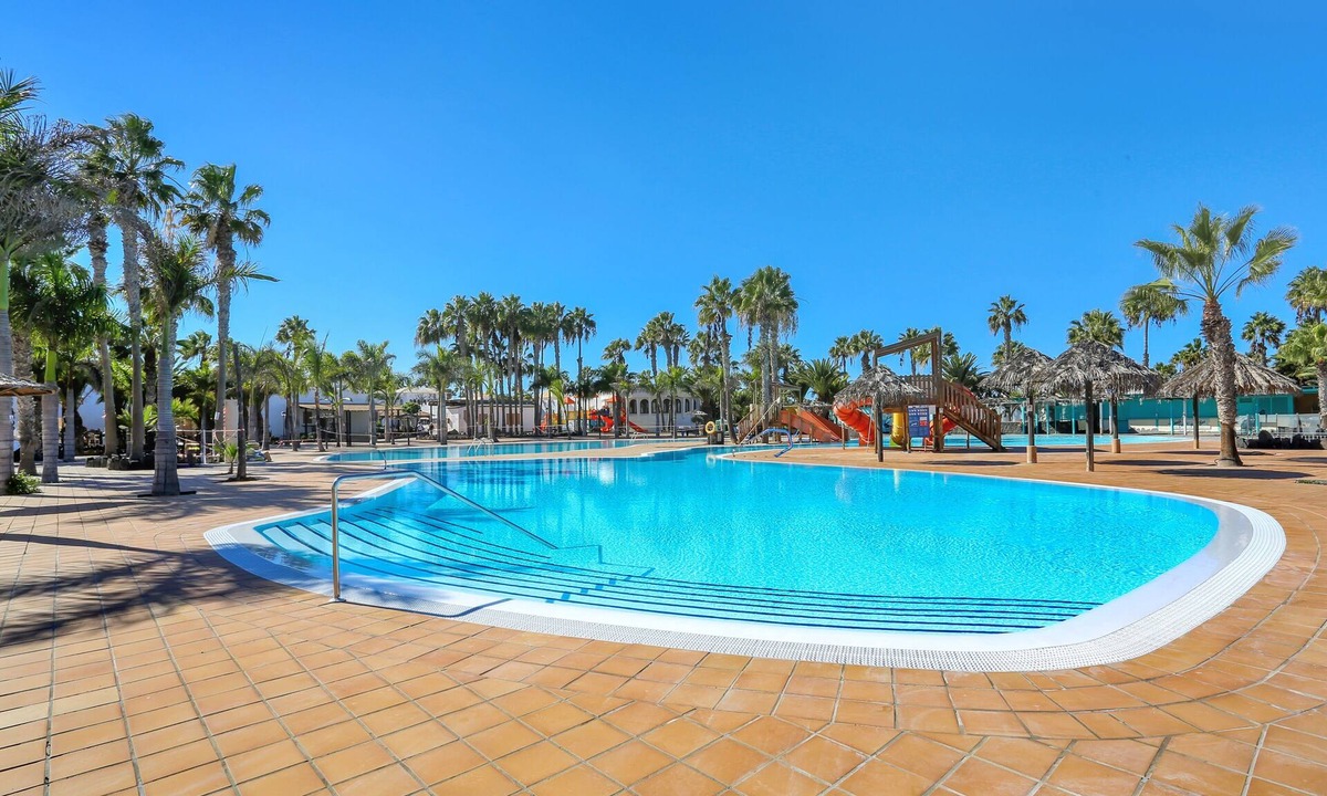 Corralejo Resort | Vacation 'Ocean Dune' with Shared Pool, Private Terrace and Wi-Fi