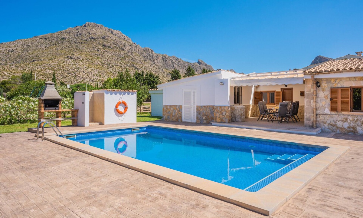 Puerto de Pollensa Villa | Vacation Villa 'Can Serra' with Private Pool, Mountain Views, Terrace & Garden