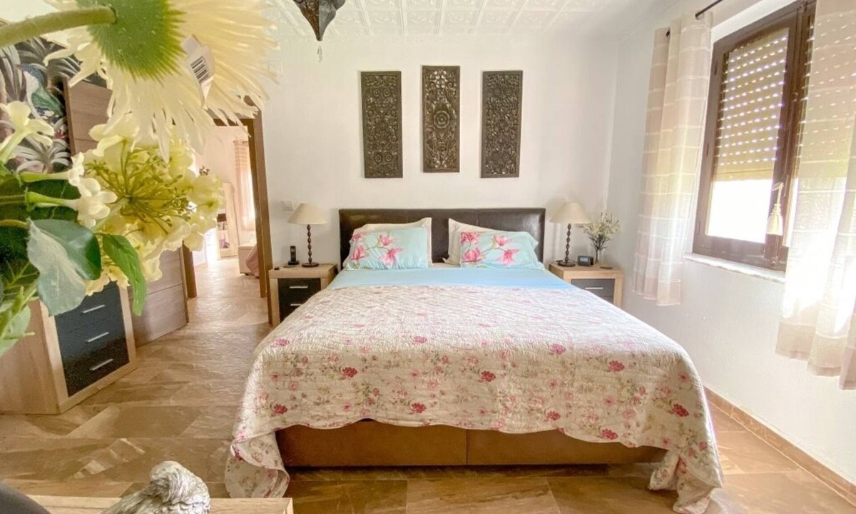 Aspe Villa | Very quiet villa with huge pool