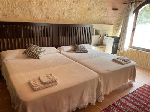 Osuna Cabin | Viña Zarzarrosa Osuna