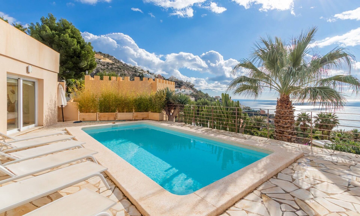 Altea la Vella Villa | Villa "Altea Hills Villa Noruega" with Mountain View, Pool, Wi-Fi, Garden & Terrace