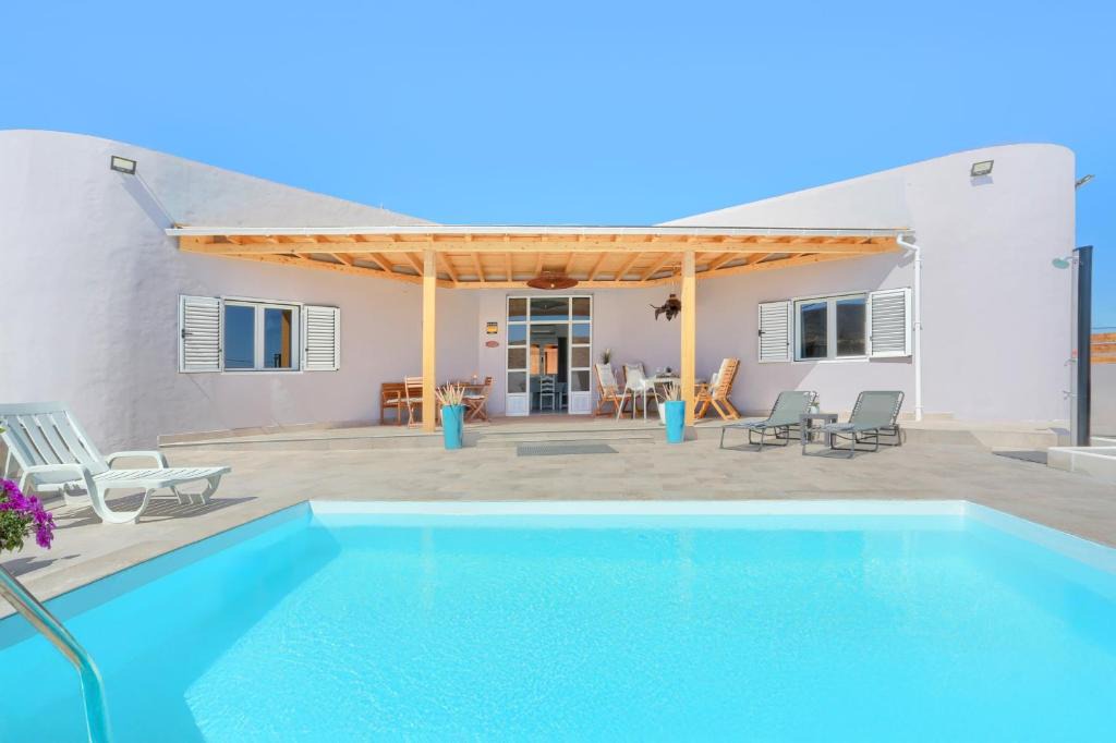 Antigua Villa | Villa Brisa de Gairia