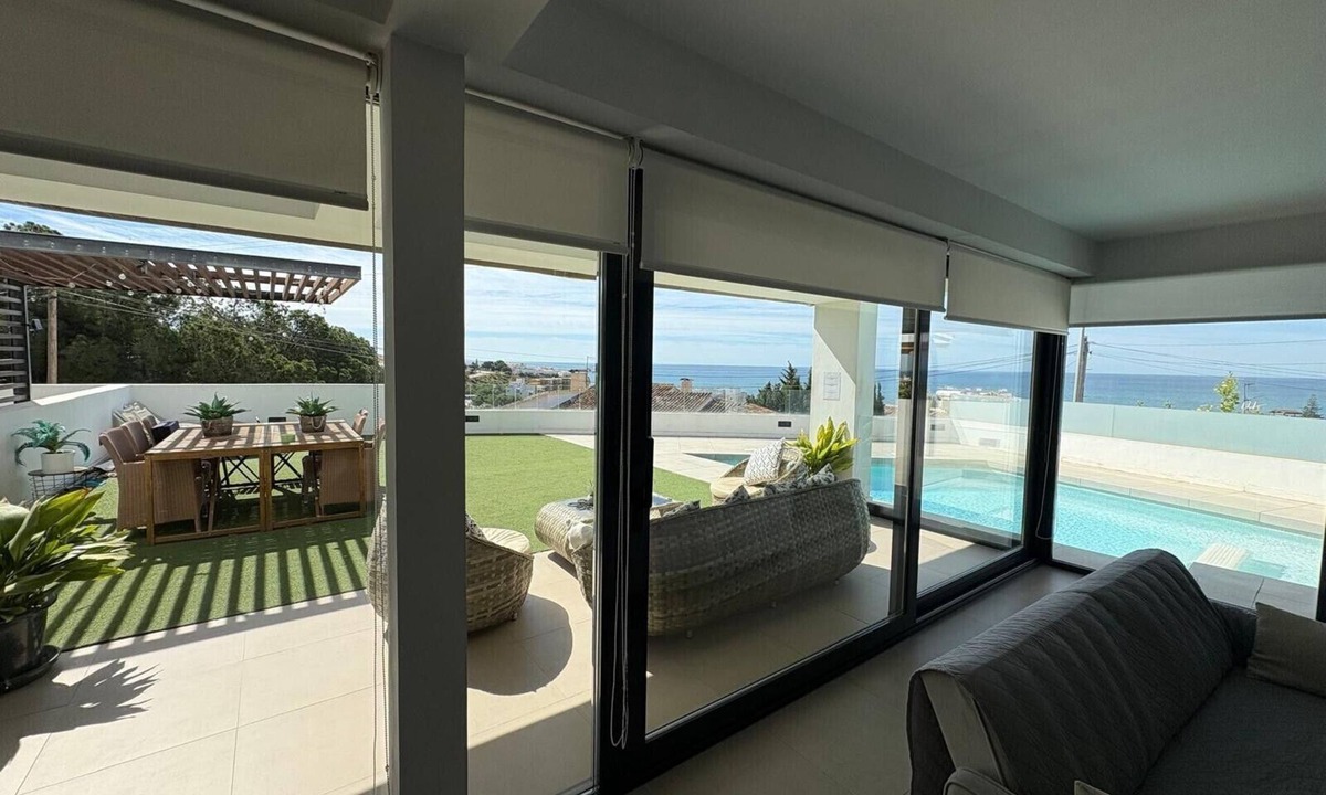 La Cala del Moral Villa | Villa 'Carmen' with Sea Views, Wi-Fi, and Air Conditioning