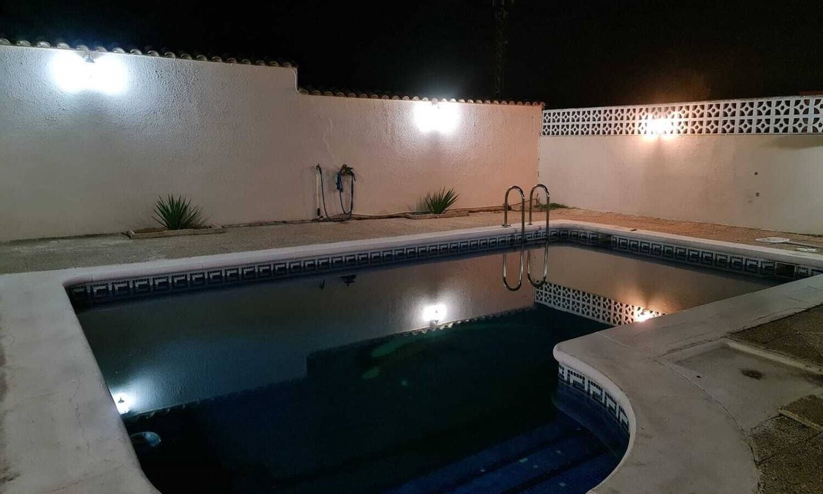 Escalona Villa | Villa, con Chimenea y Piscina, Junto a la Playa del rio Alberche