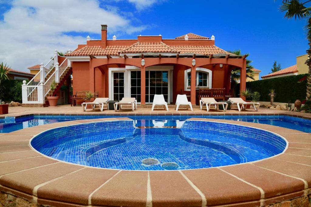 Caleta de Fuste Villa | Villa Daisy