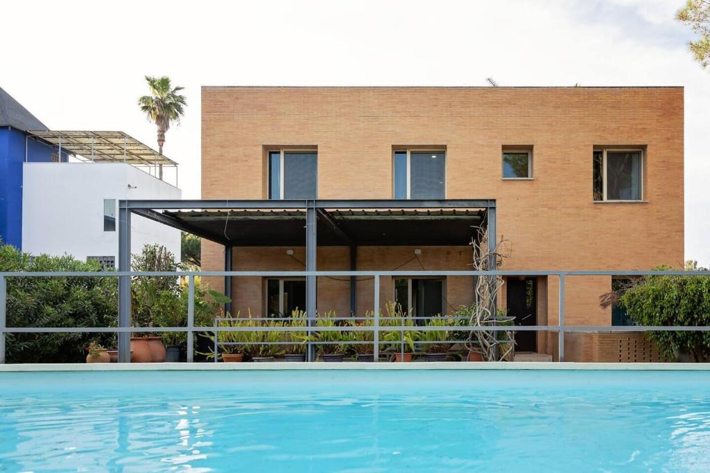 Aljaraque Villa | Villa de lujo para 14. Piscina. Golf. Playa 15 km