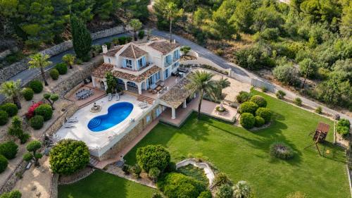 Bernia Villa | Villa El Paradiso Your Private Oasis in Altea