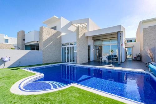 La Caleta Villa | Villa Elisabetta, Luxury Villa with Heated Pool Ocean View in Adeje, Tenerife