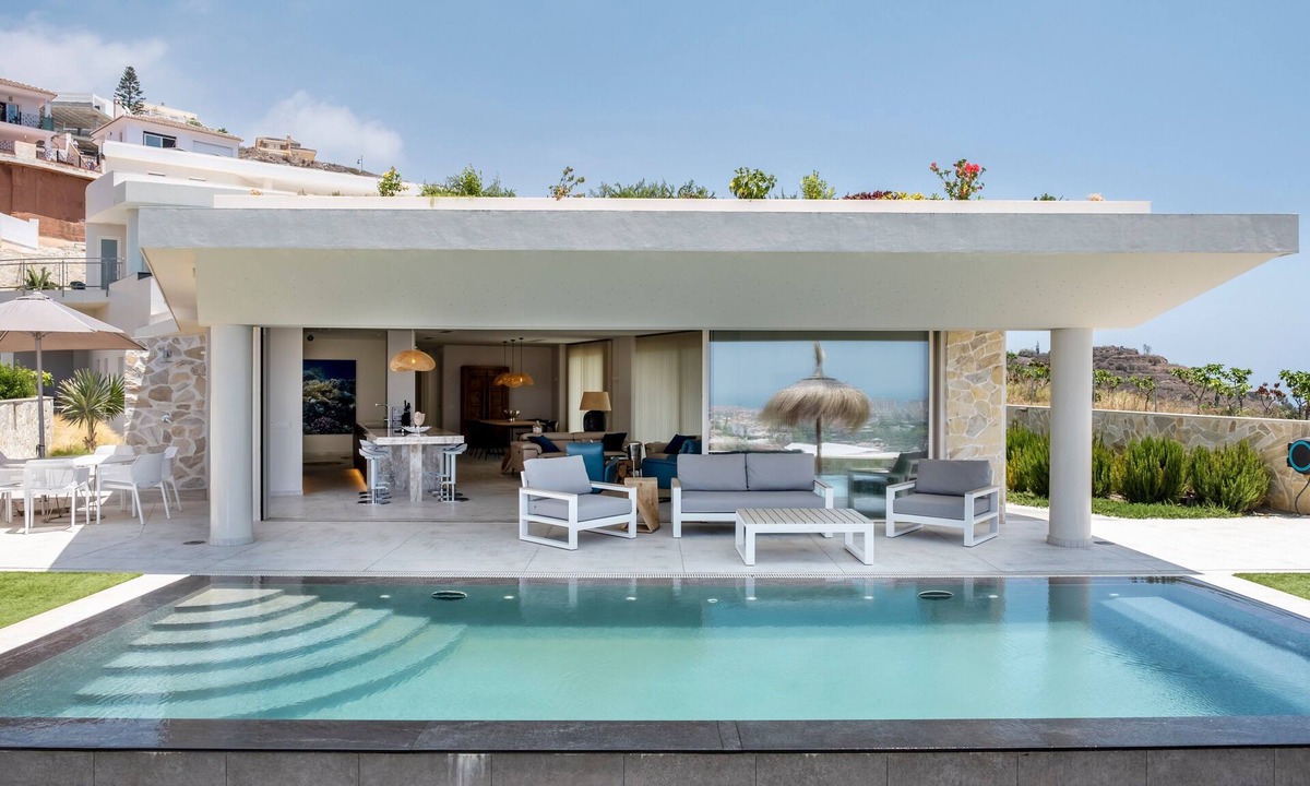 Torrox Costa Villa | Villa 'Exclusive Too' with Pool, Terrace & Wi-Fi