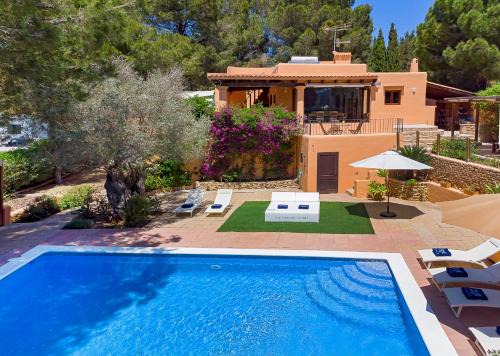 Sant Antoni de Portmany Villa | Villa in San Rafael Ibiza Sleeps 12