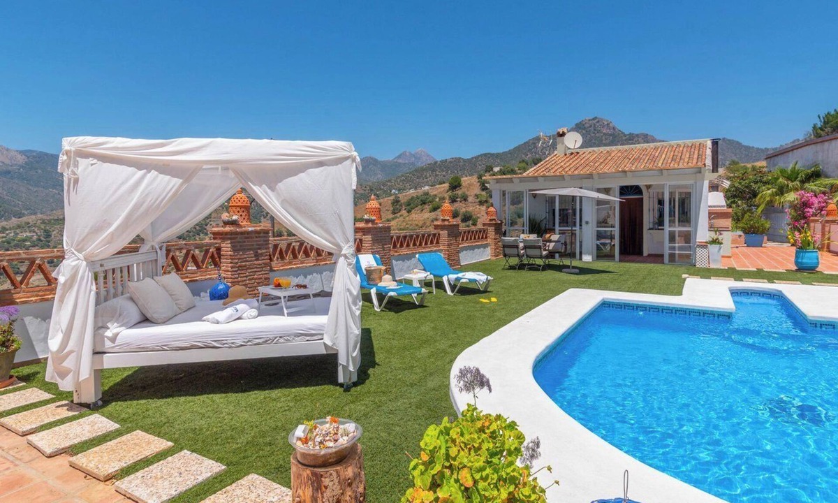 Torrox Villa | Villa Manolo Torrox by Ruralidays