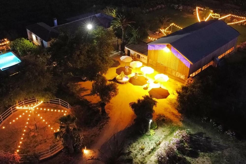 Alcala de Guadaira Villa | Villa 'Rancho Jardines De Marchenilla' – Andalusian Charm for Groups Near Seville
