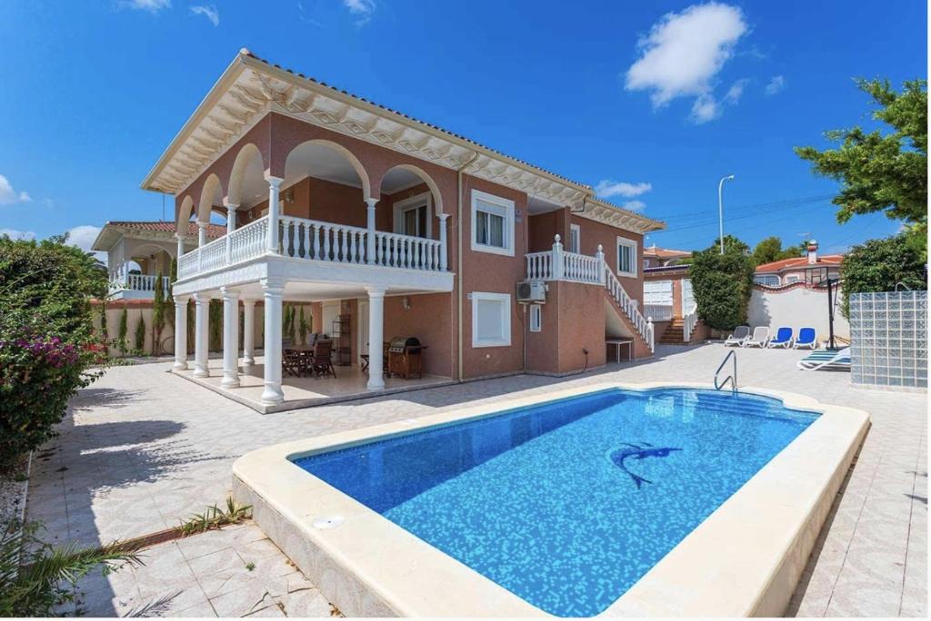 Quesada Villa | Villa SunShine Ciudad Quesada Spain