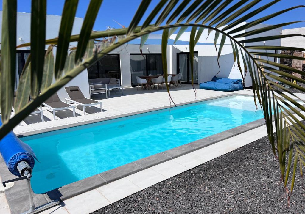 Lajares Villa | Villa Valentina, Piscine chauffée et Sérénité