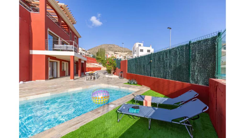 Finestrat Villa | Villa Vibes & Views near Benidorm for 16 Guest Pool Badminton