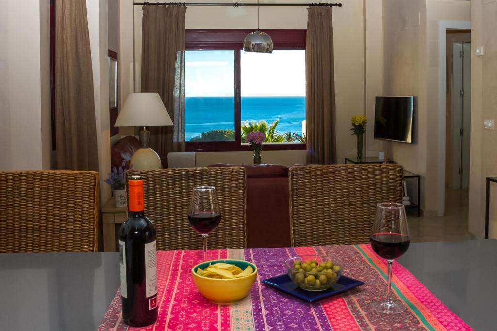 Bahia de Casares Apartment | VISTA BAHÍA