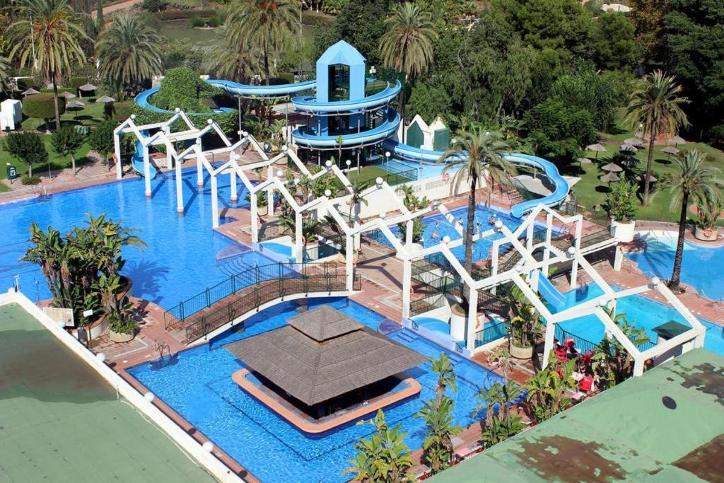 Benalmadena Costa Apartment | "VIVE BENAL BEACH" estudio gran terraza y parque acuático 1319