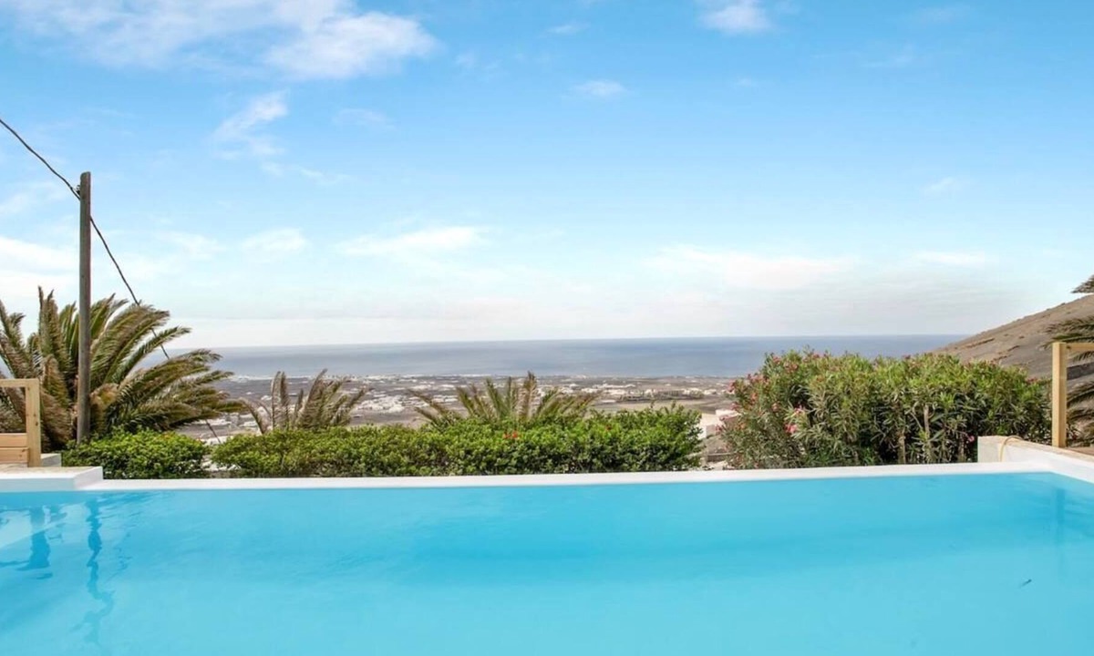 La Asomada House | Vrbo Property