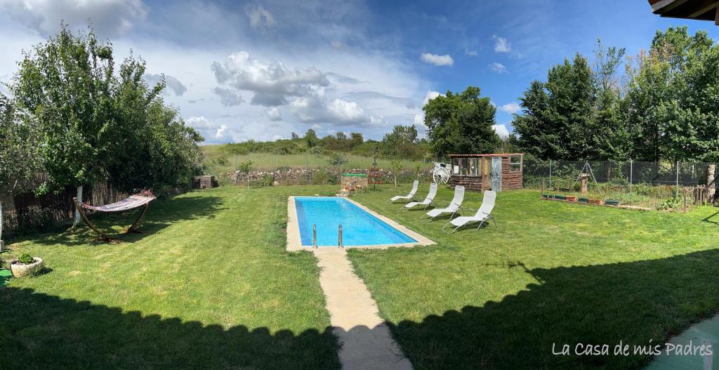 Rabanales House | White Tree JARA - Casa Rural para grupos con piscina en Zamora