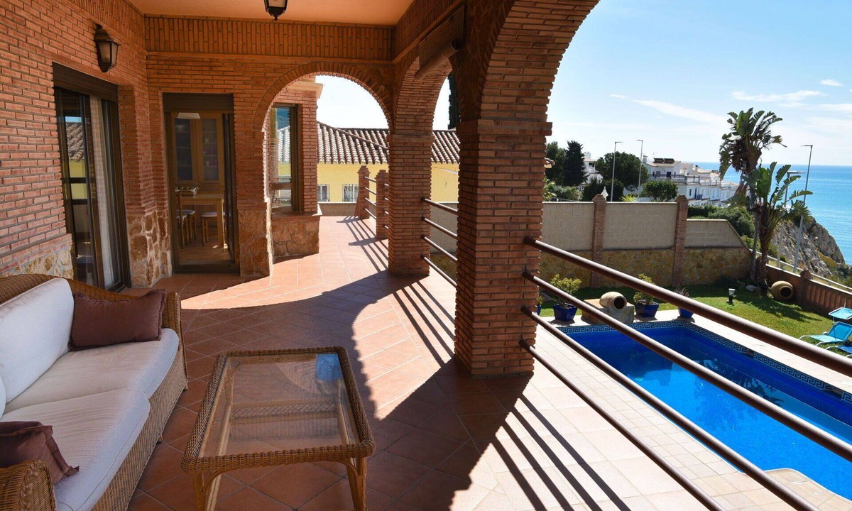 La Cala del Moral House | Wonderful private villa for 9 people with private pool, A/C, WIFI, TV and patio