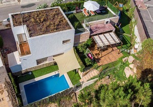 140 m² House ∙ 4 bedrooms ∙ 4 guests
