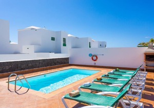 160 m² Villa ∙ 3 bedrooms ∙ 6 guests
