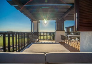 A exclusive 2 bed 2 bath penthouse - DE2332EV