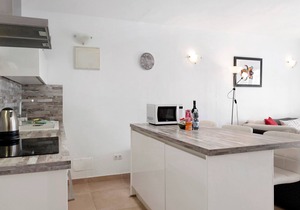 Apartment 'Puerto Chico M' with Sea View & Garden
