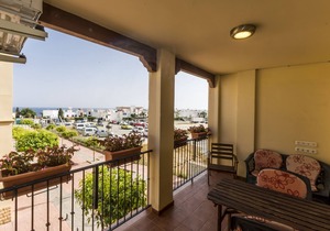 Carabeo 2000 1.3: Excellent location, Sea view & terraces, Lift, fully equipped.