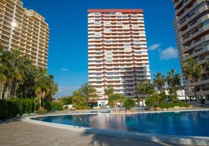 Coral Beach 38c