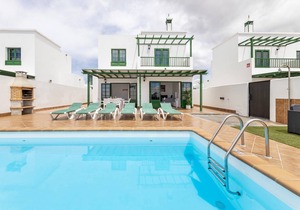 Villa Costa Papagayo 5: Heated Private Pool, Walk to Beach, A/c, Wifi