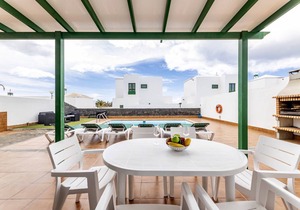 Villa Costa Papagayo 5: Heated Private Pool, Walk to Beach, A/c, Wifi