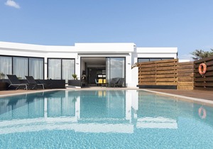 Villa Estelinas - Luxurious 5 Bedroom Villa - Stunning Sea Views - Jacuzzi
