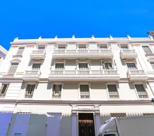 Del Parque Flats 