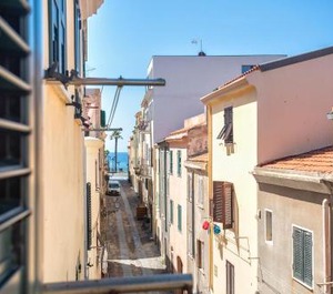 Cavour 