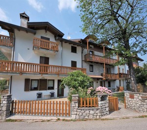 Locazione Turistica Albergo Diffuso Cjasa 