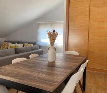 Almayate Bajo Apartment | Ático tipo loft abuhardillado en primera línea de playa