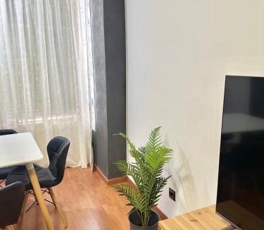 La Calzada Apartment | 10 minutos centro Sevilla, moderno y con parking gratis