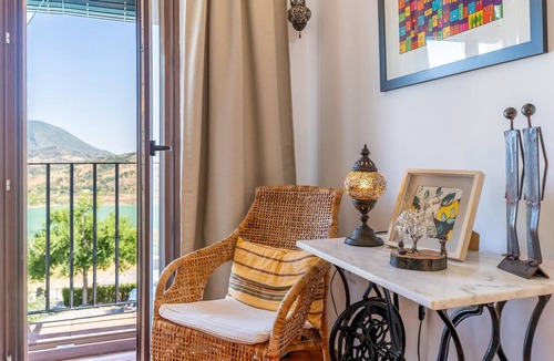Zahara de la Sierra House | 2 bedroom luxurious home in Zahara de la Sierra