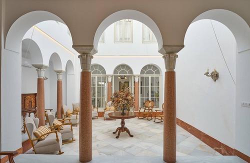 Espejo Apartment | 2 bedrooms and private bathroom, shared pool, Wi-Fi & air conditioning