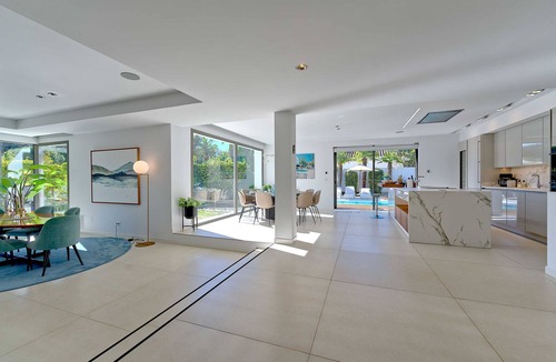 Puerto Banus Villa | 2244 Luxury Modern Villa with Heated Pool in Puerto Banus