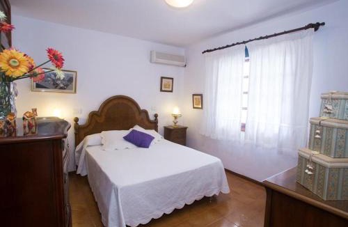 Puerto del Carmen Villa | 2BR Beach House - Solarium & Shower Terrace - 12