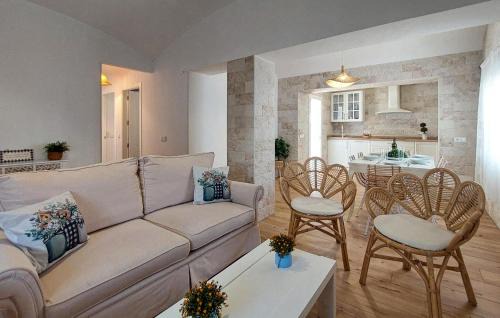 Jerez de la Frontera House | 3 Bedroom Lovely Home In San Antoniojerez De L