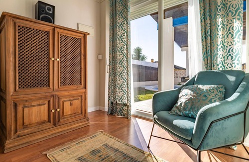 Salteras House | 3 bedroom nice home in Salteras