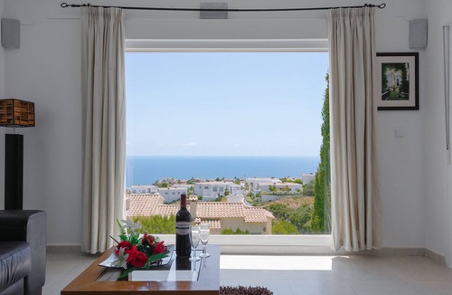 Cumbre del Sol Villa | 4 Bed Villa with Pool & Spectacular Sea Views