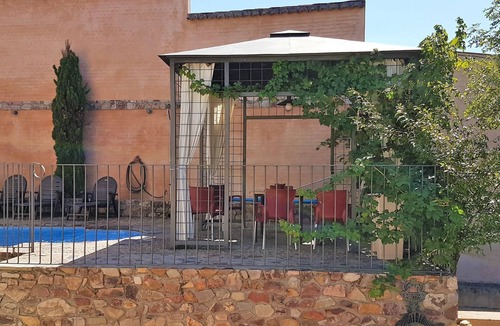 Navas de Estena House | 4-Schlafzimmer-Haus mit Schwimmbad by Interhome