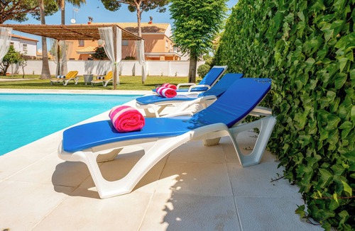 Isla Cristina Villa | 5-Bedroom Villa with Private Heated Pool, Garden in Islantilla, Costa de la Luz