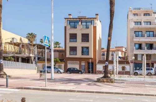Caleta de Velez Apartment | A&N Seaport 3B