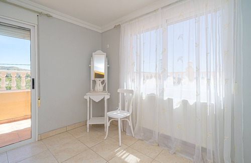 Busot Villa | A Perect Spanish Villa sleeps 8 with a Private Pool and Garden